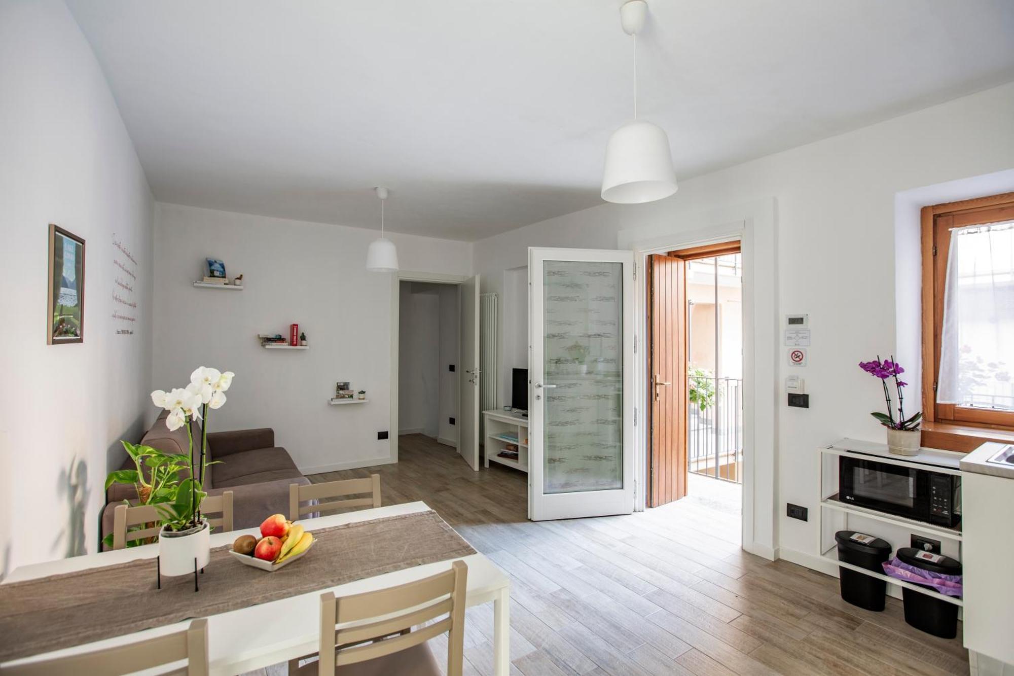 La Casa Del Sarto - Rooms And Apartments Lecco Kültér fotó