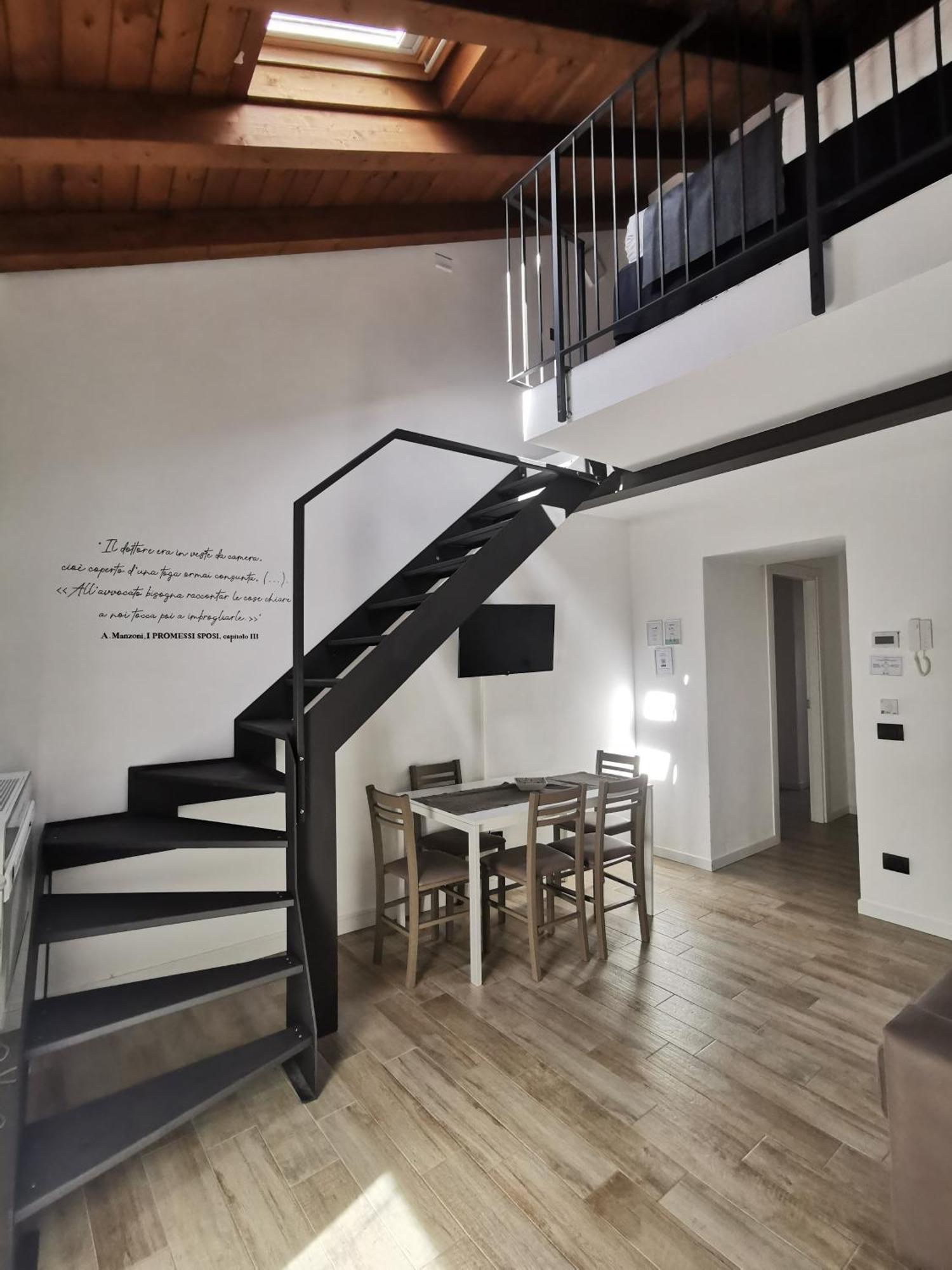 La Casa Del Sarto - Rooms And Apartments Lecco Kültér fotó